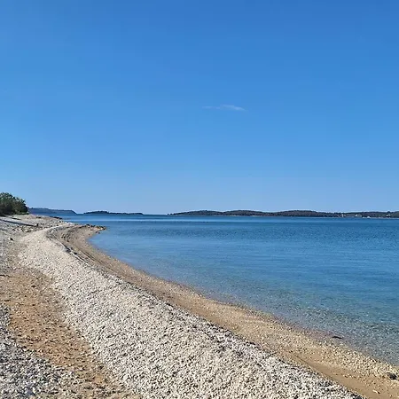Mara Lägenhet Peroj